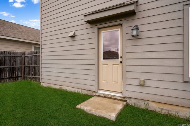 8518 Cassia Cove, Converse, TX 78109