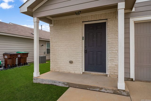 8518 Cassia Cove, Converse, TX 78109