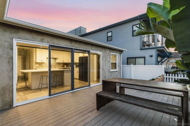 806 2nd St, Imperial Beach, CA 91932