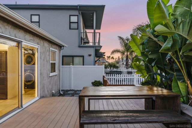 806 2nd St, Imperial Beach, CA 91932