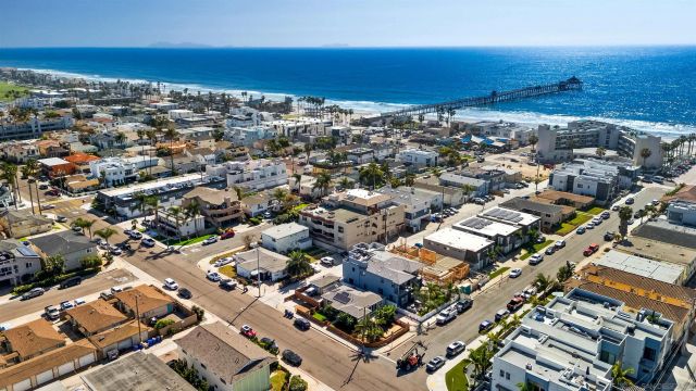 806 2nd St, Imperial Beach, CA 91932