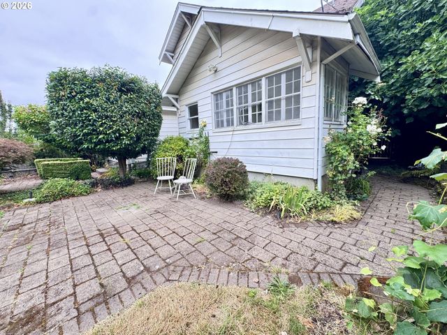 9115 N PORTSMOUTH Ave, Portland, OR 97203