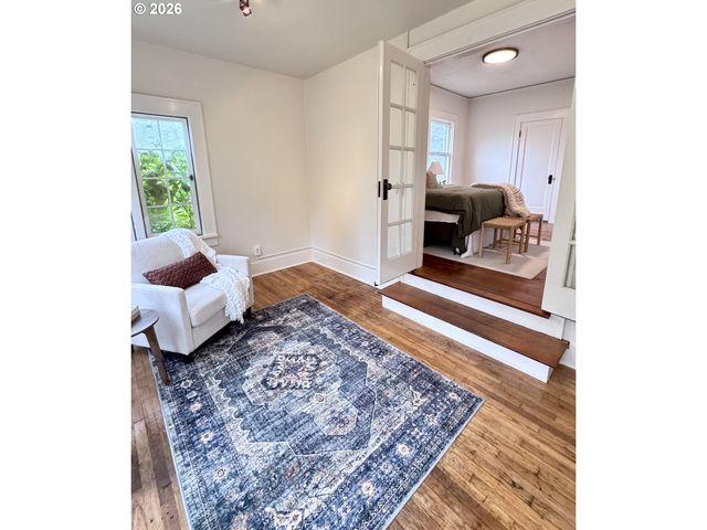 9115 N PORTSMOUTH Ave, Portland, OR 97203