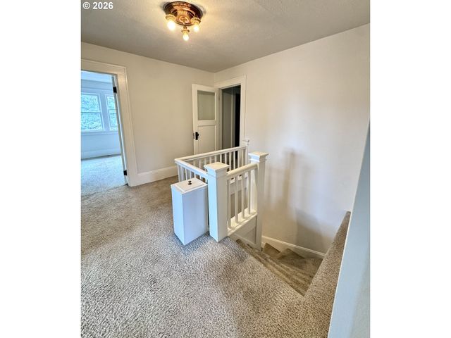 9115 N PORTSMOUTH Ave, Portland, OR 97203