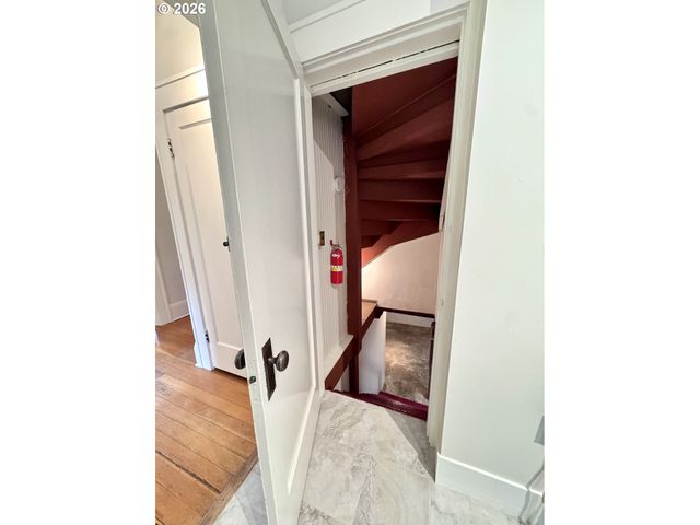 9115 N PORTSMOUTH Ave, Portland, OR 97203
