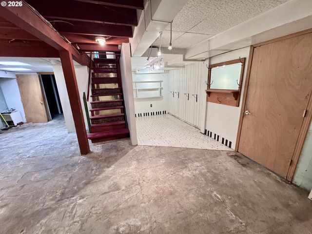 9115 N PORTSMOUTH Ave, Portland, OR 97203