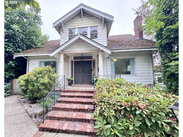 9115 N PORTSMOUTH Ave, Portland, OR 97203