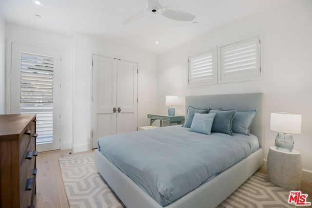 1347 Palisades Beach Road, Santa Monica, CA 90401