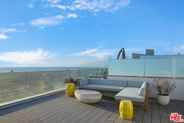 1347 Palisades Beach Road, Santa Monica, CA 90401