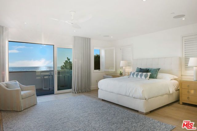 1347 Palisades Beach Road, Santa Monica, CA 90401