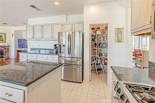 5423 Canmore Court, Riverside, CA 92507