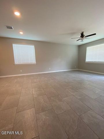 12836 Carefree Avenue, El Paso, TX 79928