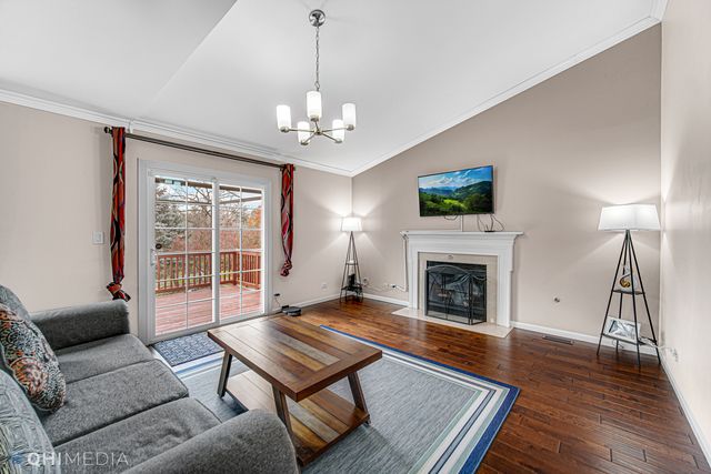 1679 Templeton Court, Mundelein, IL 60060