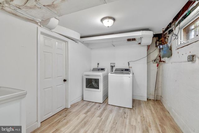 2400 S ARLINGTON RIDGE RD, Arlington, VA 22202