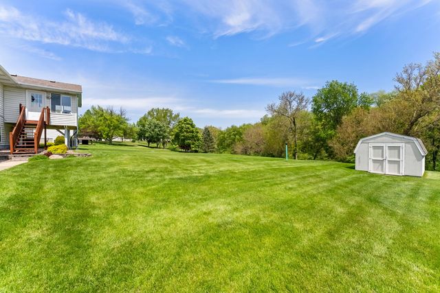 11435 95th Avenue, Blue Grass, IA 52726