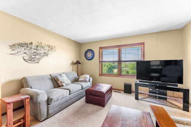 11435 95th Avenue, Blue Grass, IA 52726