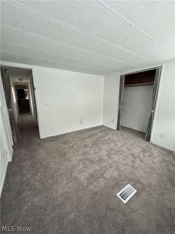 13675 Cleveland Avenue NW, Uniontown, OH 44685