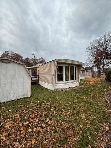 13675 Cleveland Avenue NW, Uniontown, OH 44685