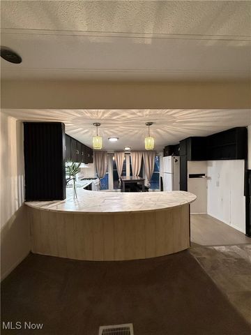 13675 Cleveland Avenue NW, Uniontown, OH 44685