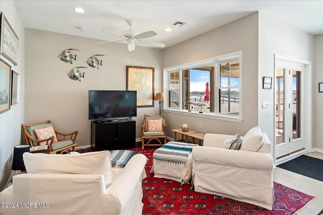 2 Riverview Place, Sea Bright, NJ 07760