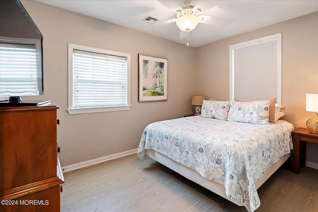 2 Riverview Place, Sea Bright, NJ 07760