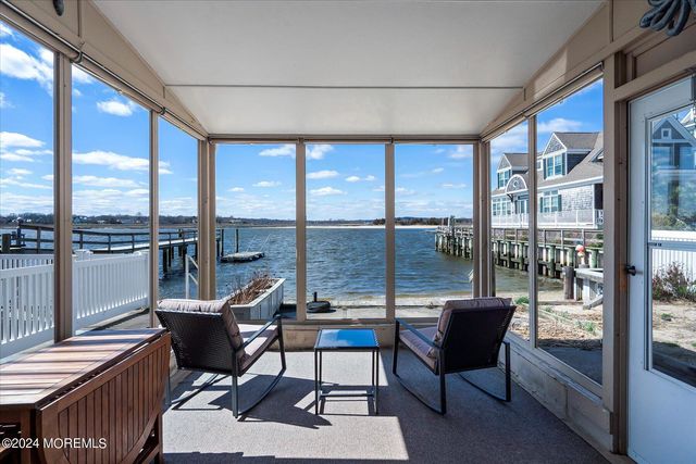 2 Riverview Place, Sea Bright, NJ 07760