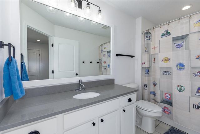 2604 NE 13th Court, Ankeny, IA 50021
