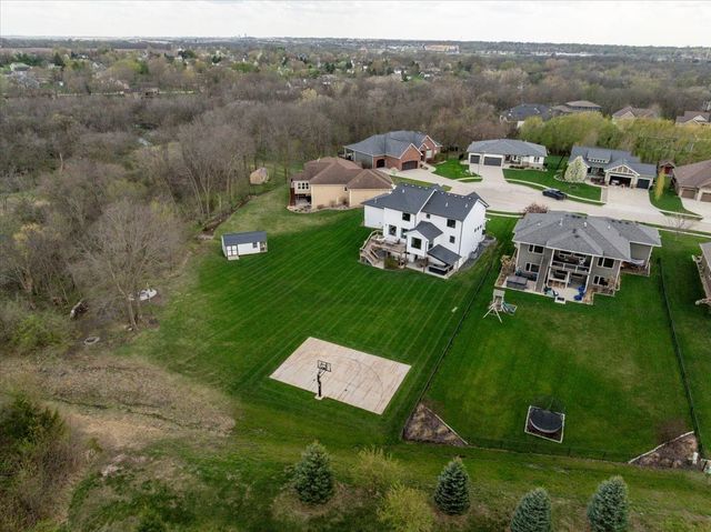 2604 NE 13th Court, Ankeny, IA 50021