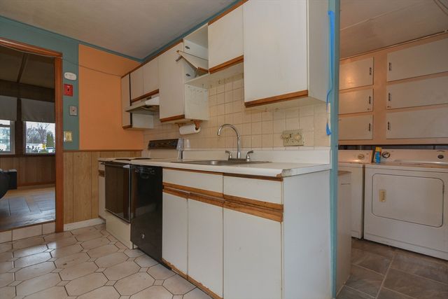 82 Lowell St., Woburn, MA 01801