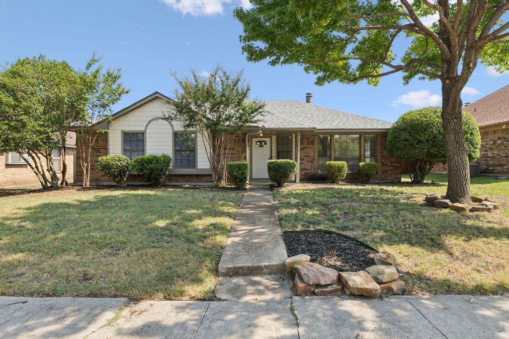 1411 Petunia Drive, Allen, TX 75002