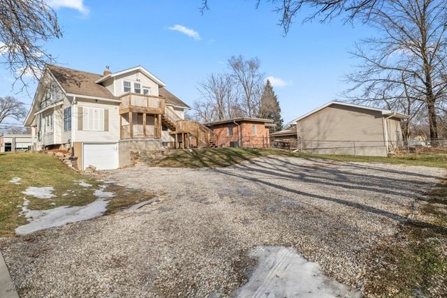 1242 Mckinley Avenue, Des Moines, IA 50315