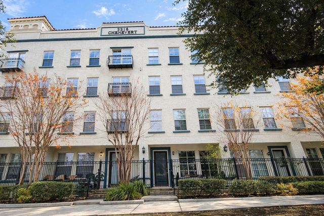 2216 Chenevert Street 6, Houston, TX 77003