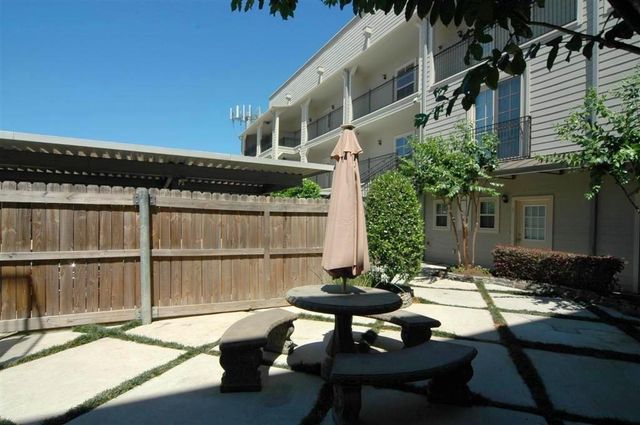 2216 Chenevert Street 6, Houston, TX 77003