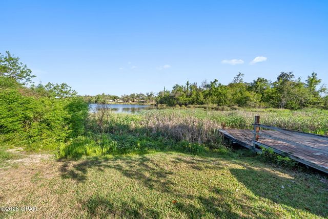 4915 S Lakewood Drive, Panama City, FL 32404