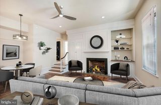 704-06 S WASHINGTON SQ #1R, Philadelphia, PA 19106