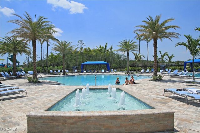 11660 Meadowrun CIR, Fort Myers, FL 33913