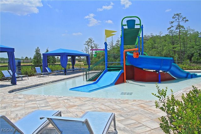 11660 Meadowrun CIR, Fort Myers, FL 33913