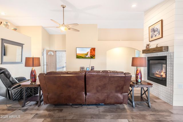 10293 E WHITE WOLF Run, Hereford, AZ 85615