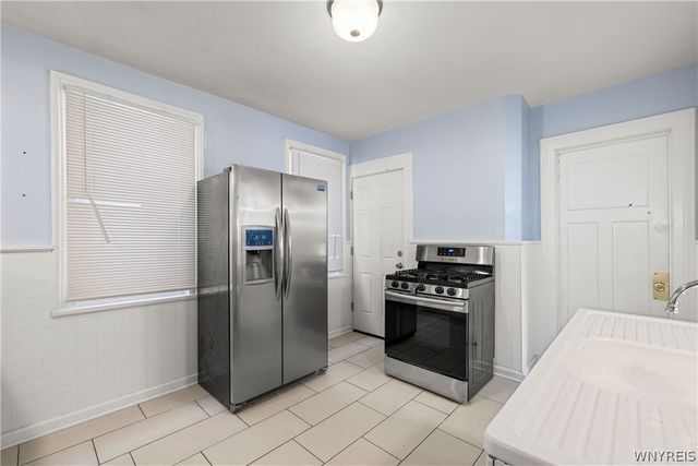 248 Auburn Avenue, Buffalo, NY 14213