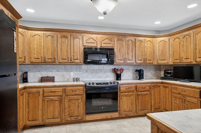 987 Cleveland Road, Houston, MO 65483