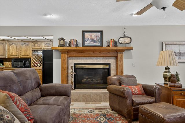 987 Cleveland Road, Houston, MO 65483