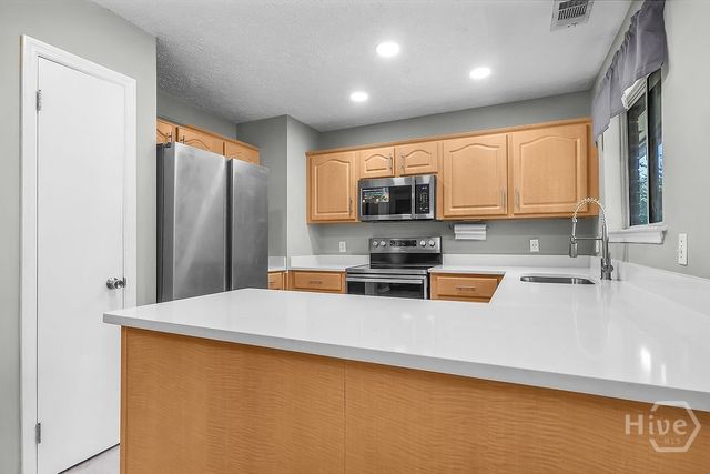 831 Osprey Drive, Richmond Hill, GA 31324