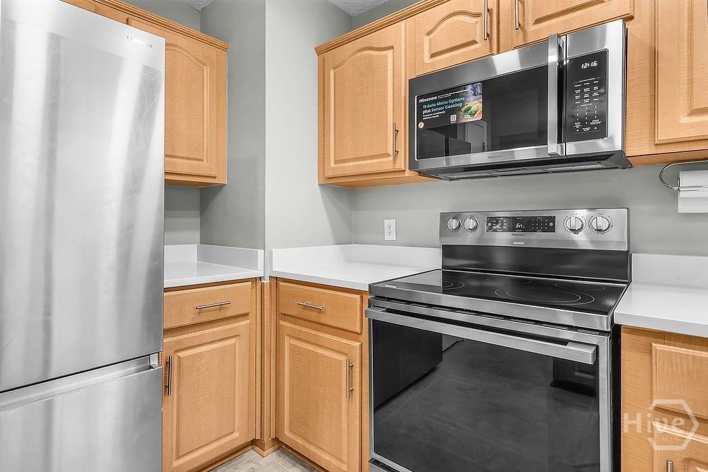 Image 27 of property listing at 831 Osprey Drive, Richmond Hill, GA 31324