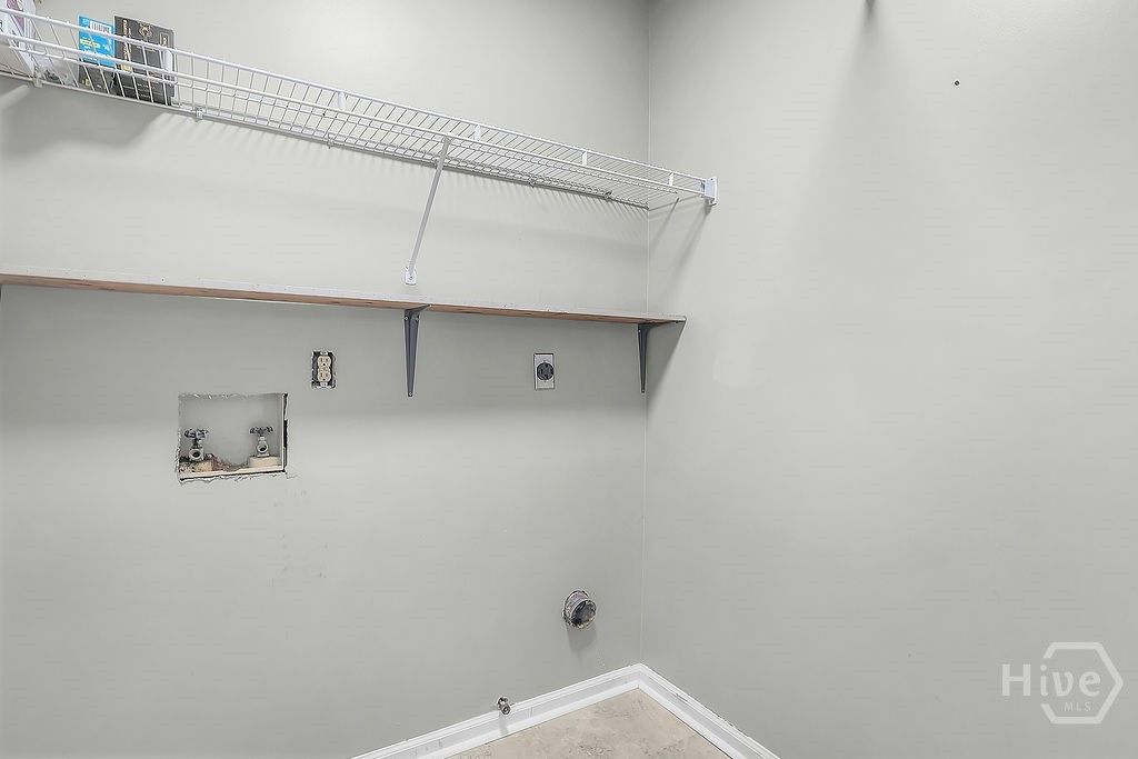 Image 30 of property listing at 831 Osprey Drive, Richmond Hill, GA 31324