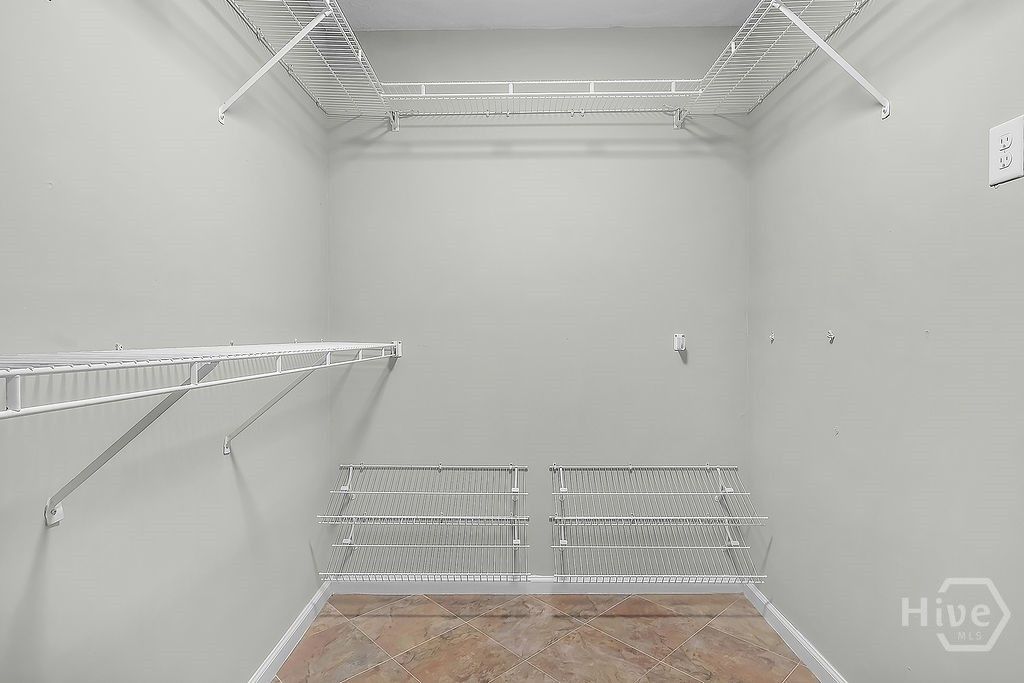 Image 40 of property listing at 831 Osprey Drive, Richmond Hill, GA 31324