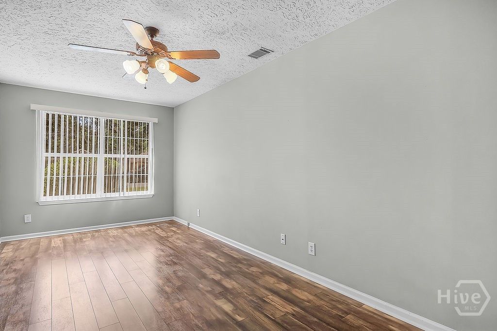 Image 43 of property listing at 831 Osprey Drive, Richmond Hill, GA 31324