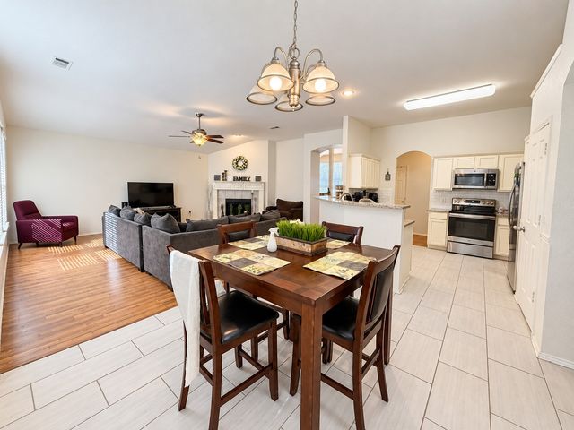 1712 Redwood Drive, Corinth, TX 76210