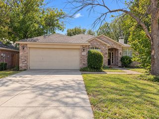 1712 Redwood Drive, Corinth, TX 76210