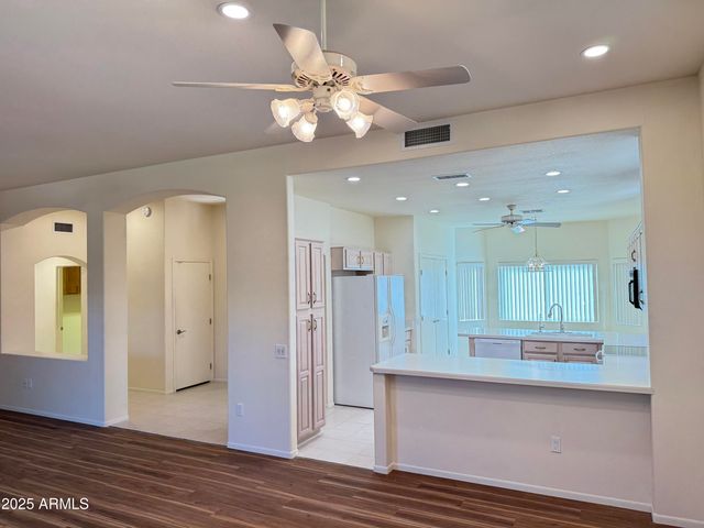 13706 W CABALLERO Drive, Sun City West, AZ 85375