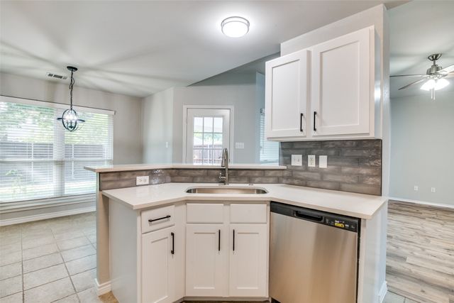 7301 Dartmouth Drive, Rowlett, TX 75089